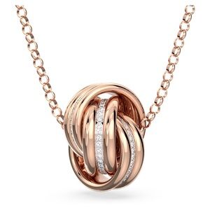 Elegant Rose Gold Knot Necklace